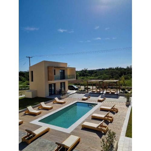 G Quattro Luxury Apartments