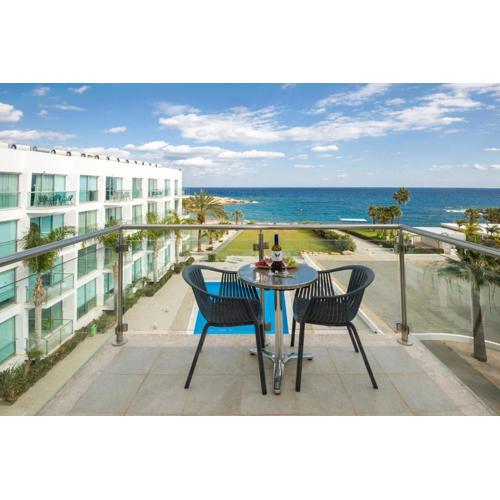 GABRIELA - Coralli Beachfront Apartment