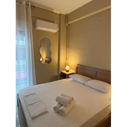 Gaia Athens Apartment