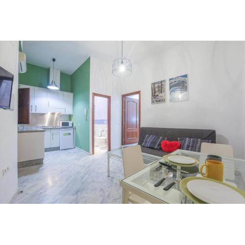 GALINDO CENTER PREMIUM SUITES, Free Parking