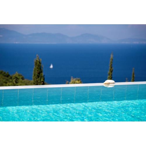 GALINI Luxury Summer Retreat