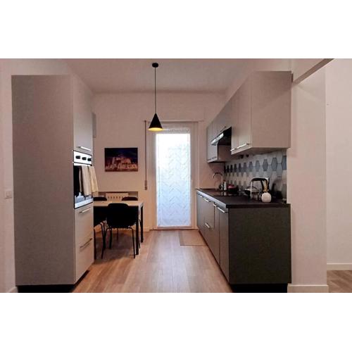 Gallo City Home - Moderno Trilocale a Brescia Due