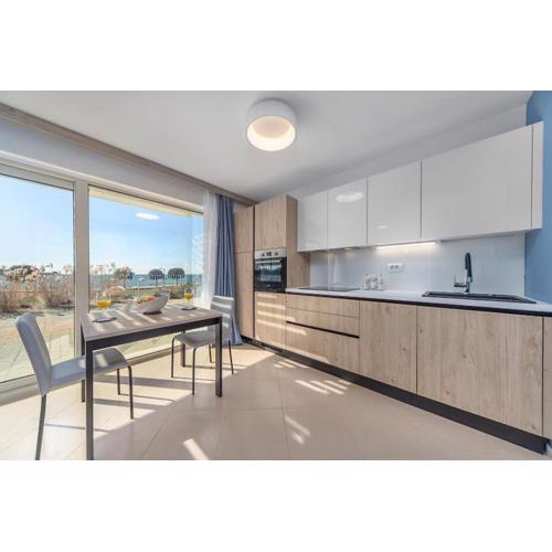 Garden Palace Superior Studio Sea View I