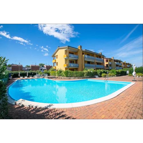 Garden Residence appartamento con terrazzo e piscina