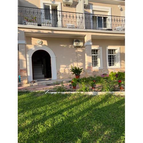 Garden Villa Guni