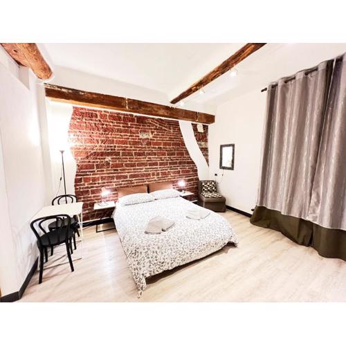 Garibaldi Apartment - Red lights district