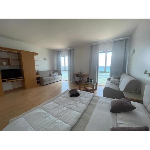 Garibaldi Sea Suites