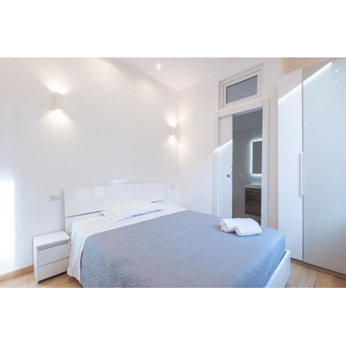Garisenda, Bologna by Short Holidays