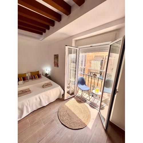 GATU PREMIUM Villa Flamenca , Preferente mayores de 25 años y familias