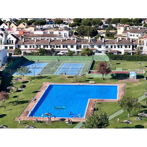 GATU Villa Soleá parking, piscina, pistas tenis, playa de Valdelagrana \