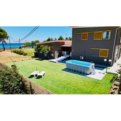 Gazonia Family Estate