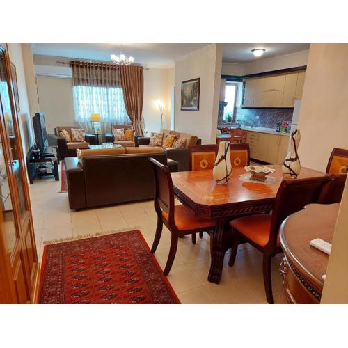 Geni Apartment