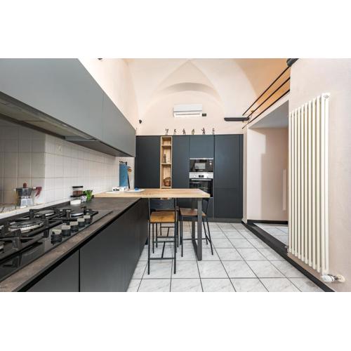 Genoa Belle Arti Chic Studio
