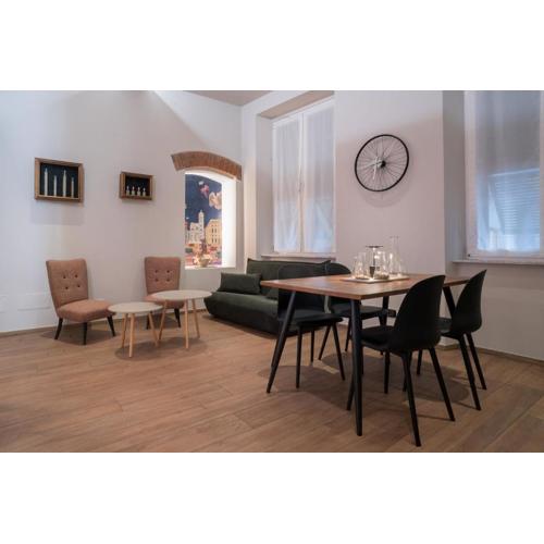 Genova Sweet Home - City Center with JACUZZI