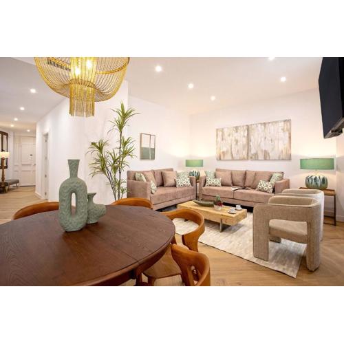 Genteel Home Capiteles