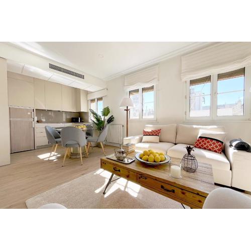 Genteel Home Giralda