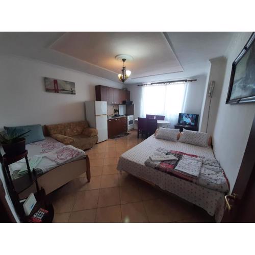Genti Apartment