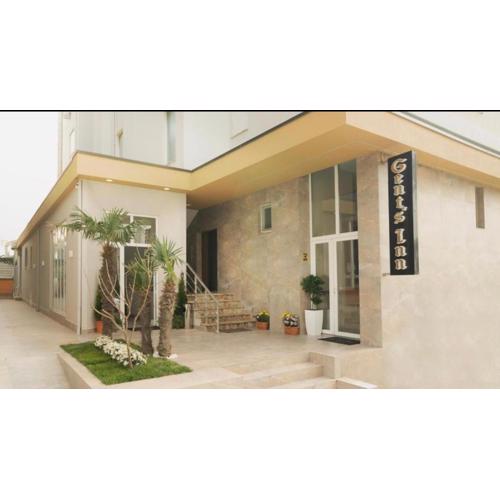 Gents Inn Luxury Apartments
