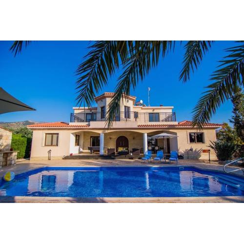 GEORGIA BEACH VILLA