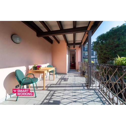 Gerbett Apartment with Terrace by Wonderful Italy