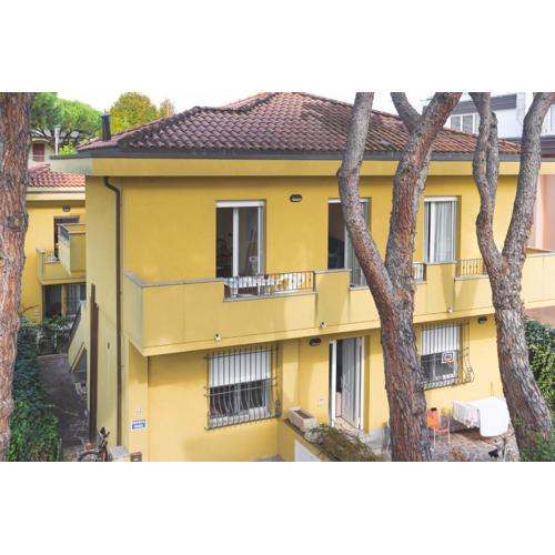 Gessaroli Apartments