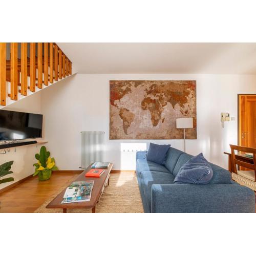 Ghirada Duplex by Welc(H)ome