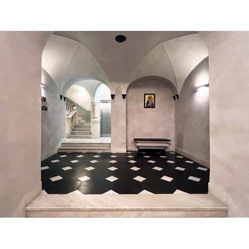 Giano Host - Pellicceria