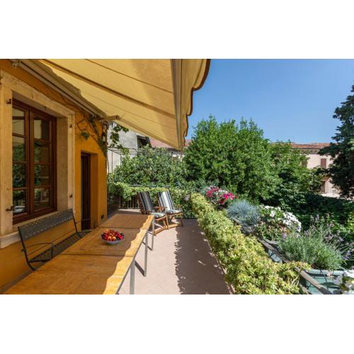 Giardino Giusti Home