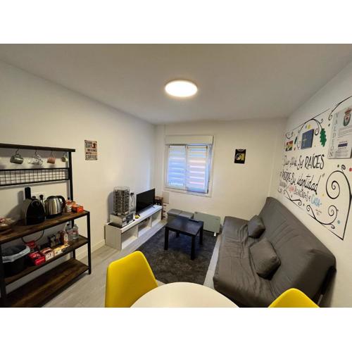 GijonHouse ideal 2-3 personas Breakfast incl Vut 4943