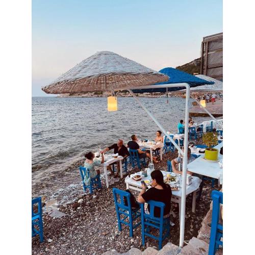 Giritli Rum Meyhanesi & Butik Otel