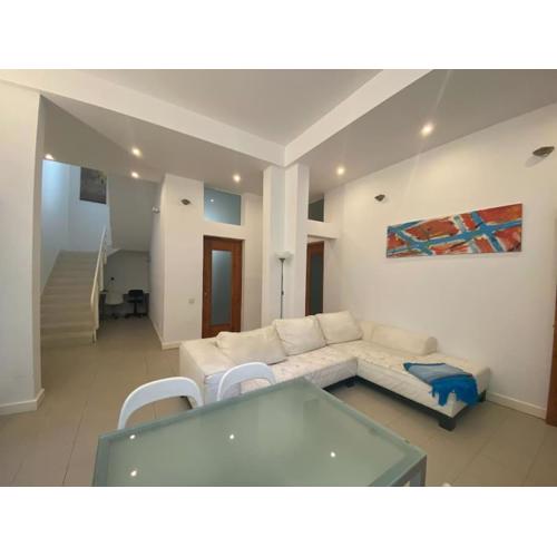 Gizimin, Stylish, modern, central apartment, 37, Triq L-Adrijatiku, San Gwann