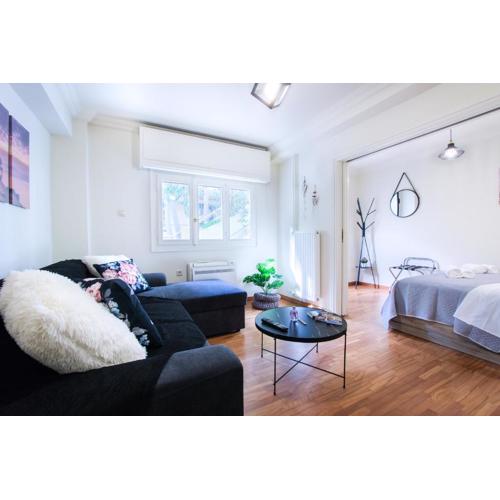 Glamorous Apt in Kolonaki