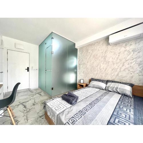 GlassRoom- Самостоятелна стая Private room