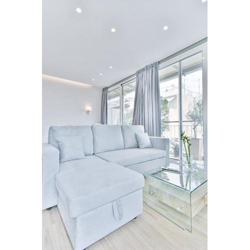 Glassy Apartment