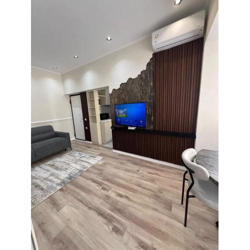 Glauk Apartment