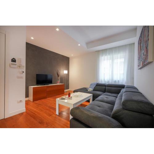Gli Aquiloni Apartment - Steps from the Station