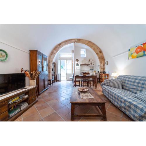 Gli Archi di Ortigia - Cala Rossa Cozy Apartment