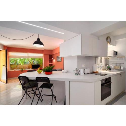 Gly3 65m2 sunshine oasis in Glyfada