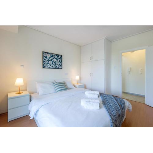 Glyfada central seaside apartment