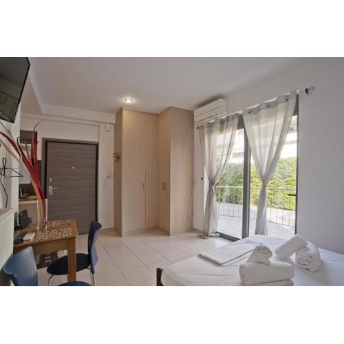 Glyfada Cozy Studio, WiFi, AC