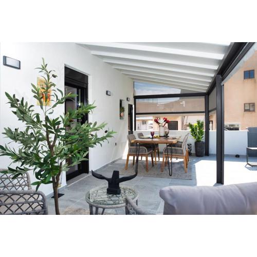Glyfada Luxury Design Penthouse with prive terrace