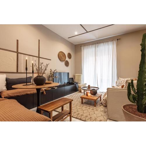 GOBI - 1 bedroom apartment with office in Chamberi