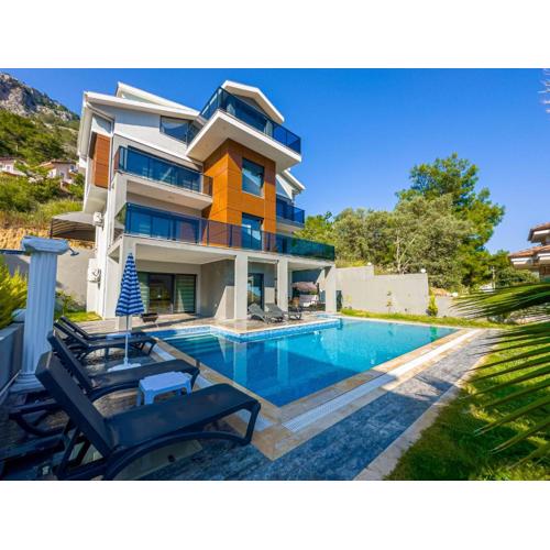 Göcek Marin B 4+1 Villa, Özel Havuzlu