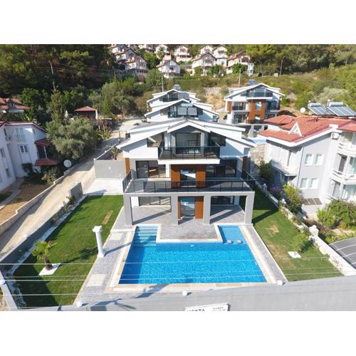 Göcek Marin C 4+1 Villa, Özel Havuzlu