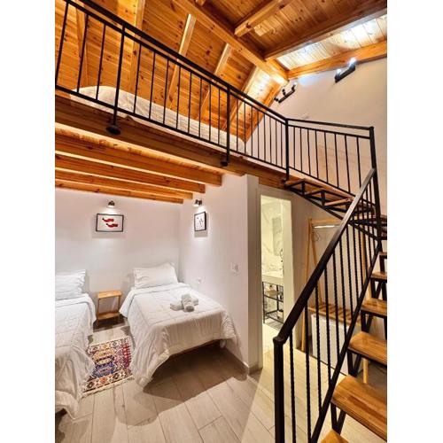 Gogo Moustache Guest House