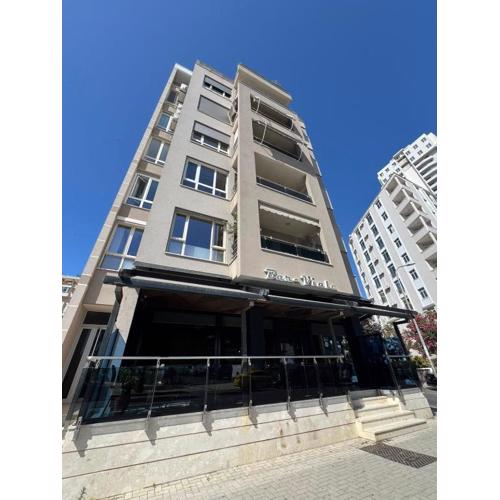 Gold Vollga House Durres