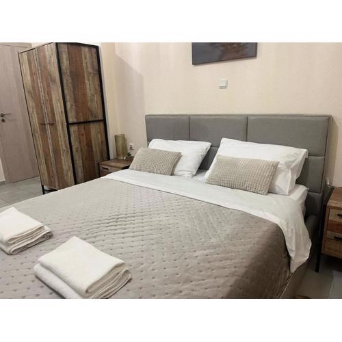Golden Fleece Apartment VIPGreece
