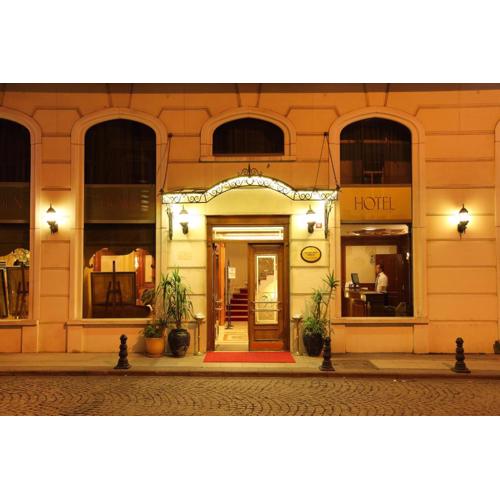 Golden Horn Hotel