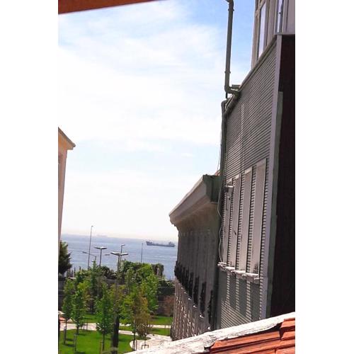 Golden Life Apart Hotel