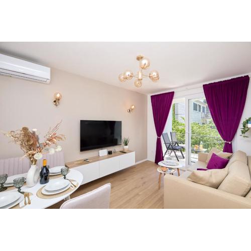 GOLDEN ROSE - walking distance 1 km from old town